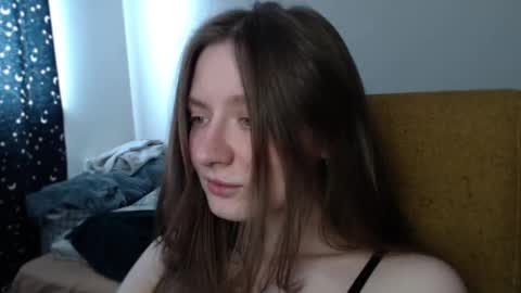 Snapshot of mollytucker chatting on 03-02-25, 09:21 mollytucker online show from 03-02-25, 09:21