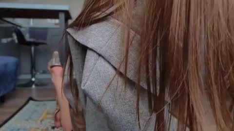 Snapshot of mollyyank chatting on 11-19-25, 11:10 Molly online show from 11-19-25, 11:10