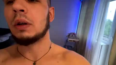 molodoi_27 online show from 05-31-26, 06:20