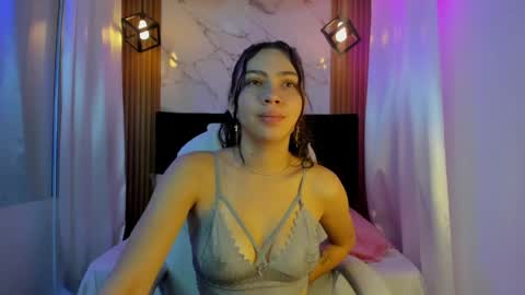 Snapshot of moly_killerr chatting on 05-05-26, 03:09 20 online show from 05-05-26, 03:09