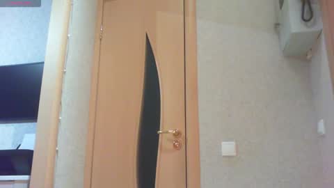 Hailey online show from 11-01-25, 06:32