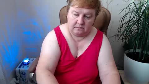 Snapshot of mommy99x chatting on 12-13-24, 08:51 Mommy99X online show from 12-13-24, 08:51