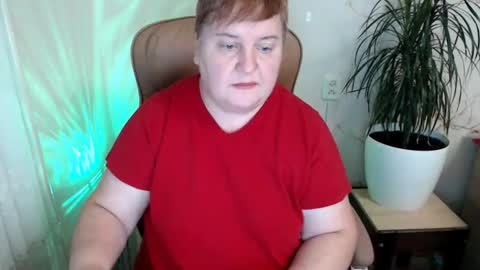 Snapshot of mommy99x chatting on 12-26-24, 03:42 Mommy99X online show from 12-26-24, 03:42