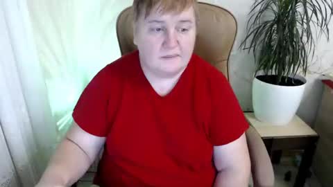 Snapshot of mommy99x chatting on 12-26-24, 07:38 Mommy99X online show from 12-26-24, 07:38