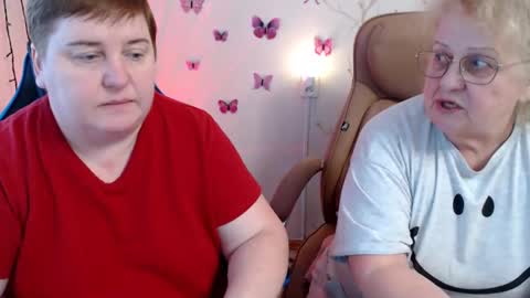 Snapshot of mommy99x chatting on 03-02-25, 03:27 Mommy99X online show from 03-02-25, 03:27