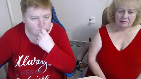 Snapshot of mommy99x chatting on 12-01-25, 04:23 Mommy99X online show from 12-01-25, 04:23