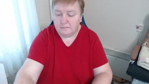 Snapshot of mommy99x chatting on 12-23-25, 09:29 Mommy99X online show from 12-23-25, 09:29