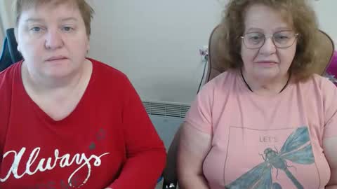 Snapshot of mommy99x chatting on 01-13-26, 08:41 Mommy99X online show from 01-13-26, 08:41