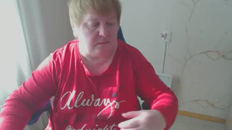 Snapshot of mommy99x chatting on 02-16-26, 10:22 Mommy99X online show from 02-16-26, 10:22