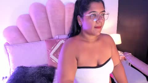 Victoria online show from 07-18-26, 02:05