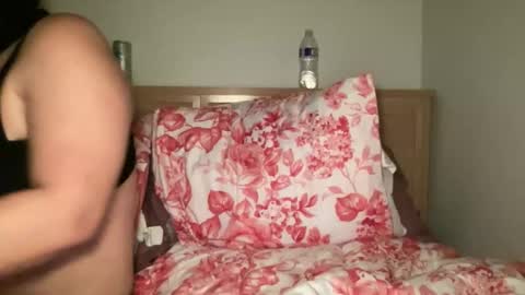 mommygoddess03 online show from 05-18-26, 06:30