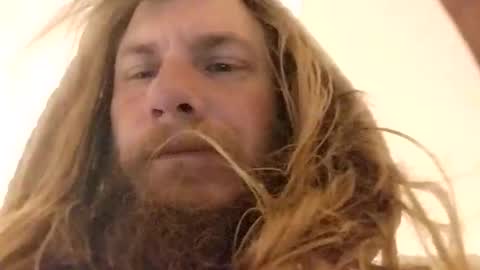 Snapshot of mommyissues2386 chatting on 01-15-25, 07:48 Richard Sheridan online show from 01-15-25, 07:48