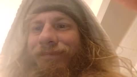 Snapshot of mommyissues2386 chatting on 01-19-25, 04:22 Richard Sheridan online show from 01-19-25, 04:22