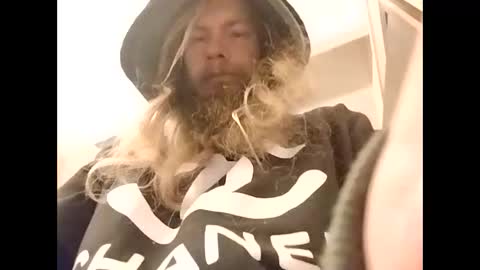 Snapshot of mommyissues2386 chatting on 02-07-25, 05:52 Richard Sheridan online show from 02-07-25, 05:52