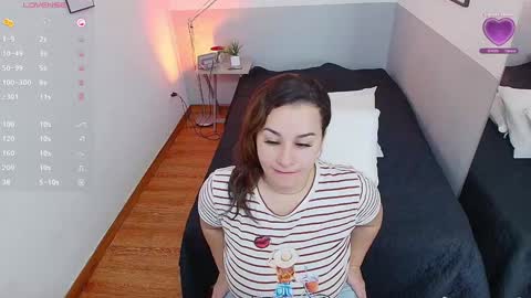 Daphne  online show from 01-20-25, 07:46