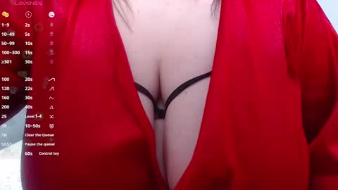 Daphne  online show from 02-12-25, 11:41