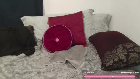 Snapshot of mommynatrix chatting on 01-31-25, 01:43 Mommynatrix online show from 01-31-25, 01:43