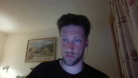 moms_little_monster online show from 12-17-24, 09:16