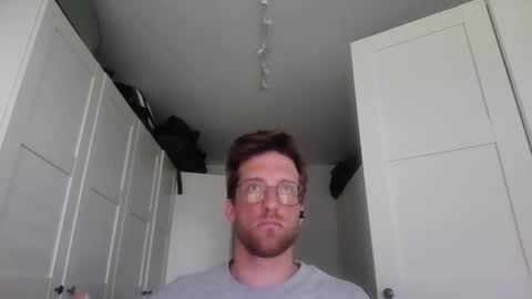 moms_little_monster online show from 05-11-26, 09:15