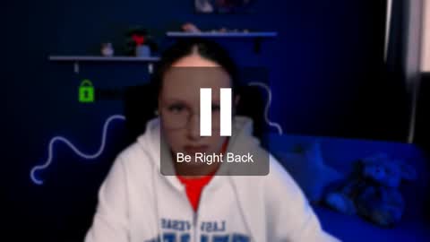 Mona  online show from 03-05-25, 09:38