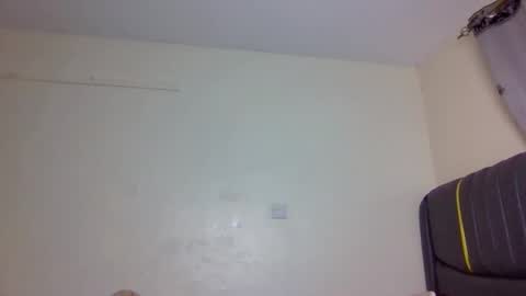 Snapshot of mona_luv1 chatting on 09-12-25, 12:22 Mona online show from 09-12-25, 12:22