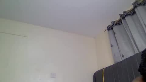 Snapshot of mona_luv1 chatting on 09-24-25, 12:30 Mona online show from 09-24-25, 12:30