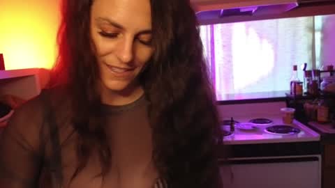 Snapshot of monalisa169 chatting on 02-05-25, 02:59 Mona online show from 02-05-25, 02:59