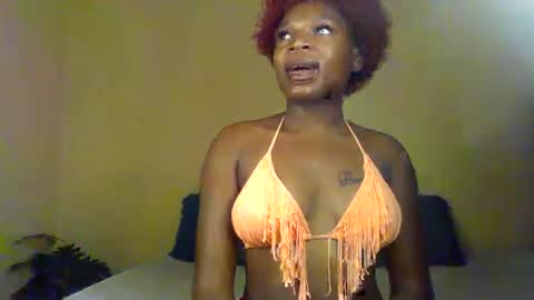 Snapshot of monchi_kiss chatting on 06-11-26, 06:33 MonchiTalrianmaraladasha online show from 06-11-26, 06:33