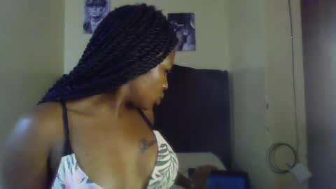 Snapshot of monchi_kiss chatting on 07-19-26, 05:00 MonchiTalrianmaraladasha online show from 07-19-26, 05:00