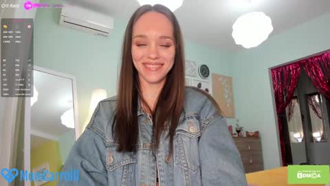 Snapshot of moni_carroll chatting on 02-08-25, 04:04 Monia Help me get 20000 subscribers online show from 02-08-25, 04:04