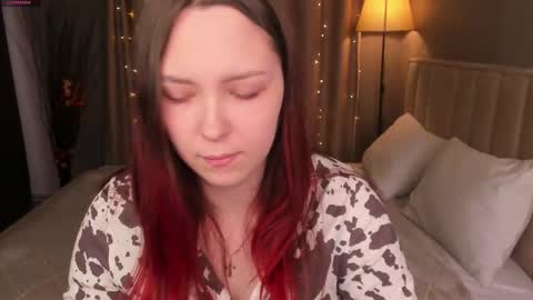 Monica online show from 03-17-26, 05:33