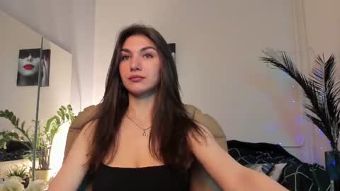 Monica online show from 06-10-26, 07:13