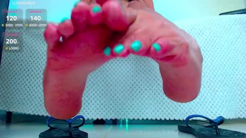 monica_walkert online show from 12-27-24, 10:05