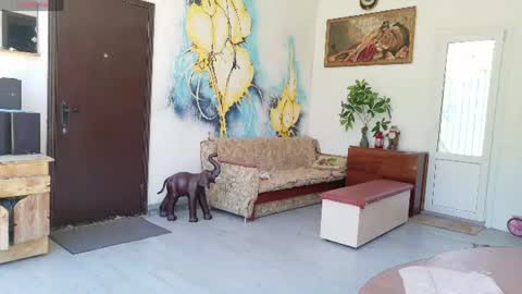monica_weisss online show from 06-12-26, 10:47