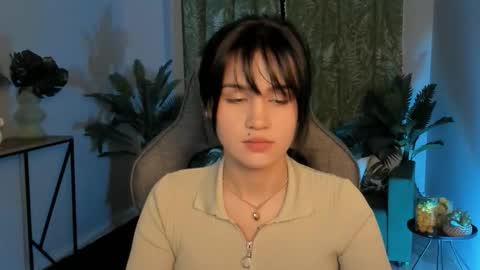 monica online show from 11-23-25, 05:46