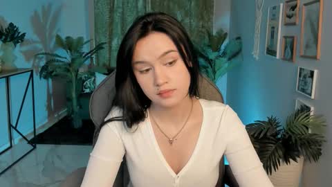 monica online show from 02-12-26, 02:28