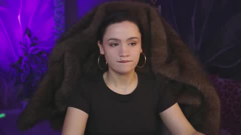 monica online show from 04-25-26, 11:13