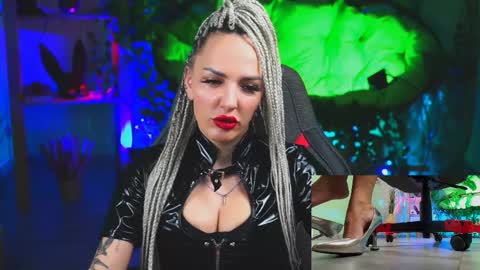 Monika online show from 03-03-25, 12:27