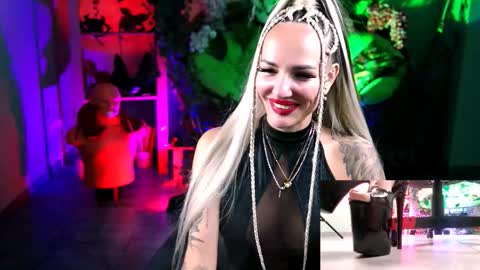 Monika online show from 10-18-25, 11:00