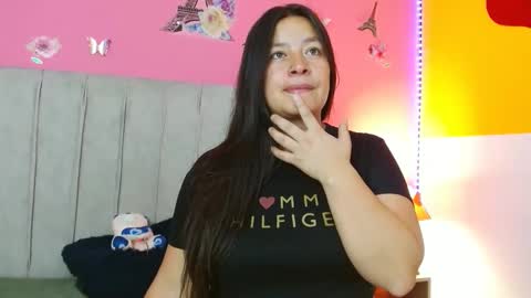 Snapshot of monickhot303av chatting on 09-26-25, 12:58 monickhot303av online show from 09-26-25, 12:58