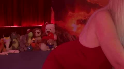 Snapshot of monicutex chatting on 02-25-25, 02:58 Monika online show from 02-25-25, 02:58