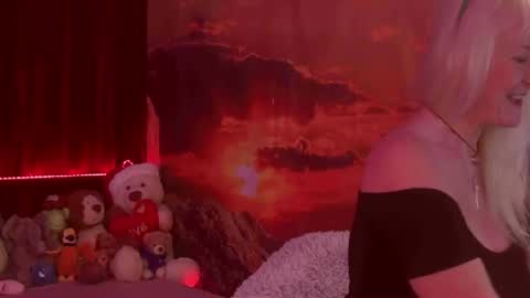 Snapshot of monicutex chatting on 03-01-25, 03:21 Monika online show from 03-01-25, 03:21