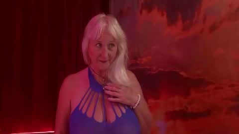 Snapshot of monicutex chatting on 09-14-25, 02:00 Monika online show from 09-14-25, 02:00