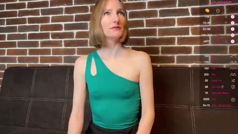 MonikaBos online show from 11-13-25, 09:58