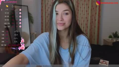 Snapshot of monikavenom chatting on 02-19-25, 05:16 Monika online show from 02-19-25, 05:16