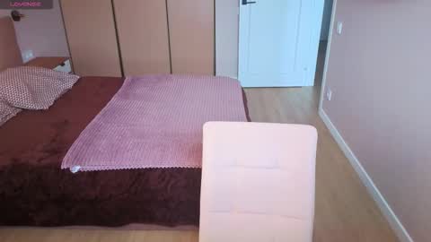 Monik online show from 02-24-26, 04:10