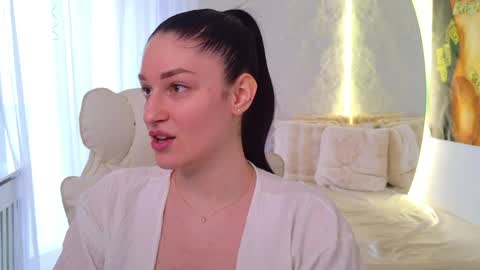 Ask me online show from 04-20-26, 08:50