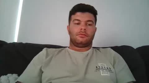 Snapshot of monkeydward chatting on 03-04-26, 01:11 monkeydward online show from 03-04-26, 01:11