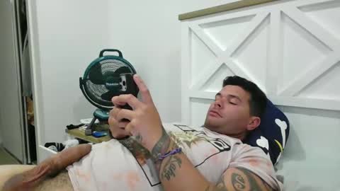 Snapshot of monkeydward chatting on 03-11-26, 09:26 monkeydward online show from 03-11-26, 09:26