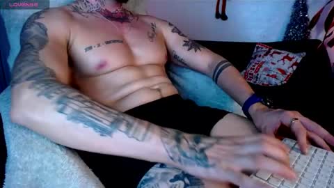 monnojones online show from 12-20-24, 04:09